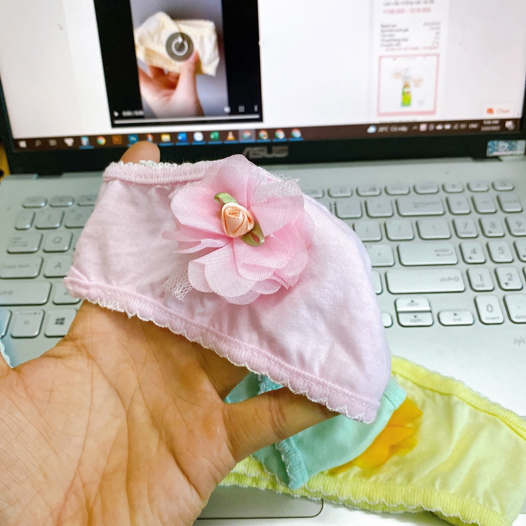 Thóp sơ sinh cho gái yêu tấm che với miếng dán điều chỉnh độ rộng