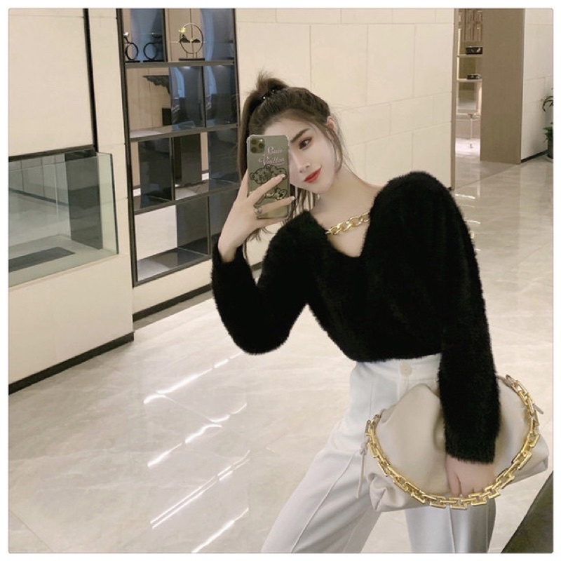 Áo len lông thỏ kèm dây xích ( sẵn đen ) | BigBuy360 - bigbuy360.vn