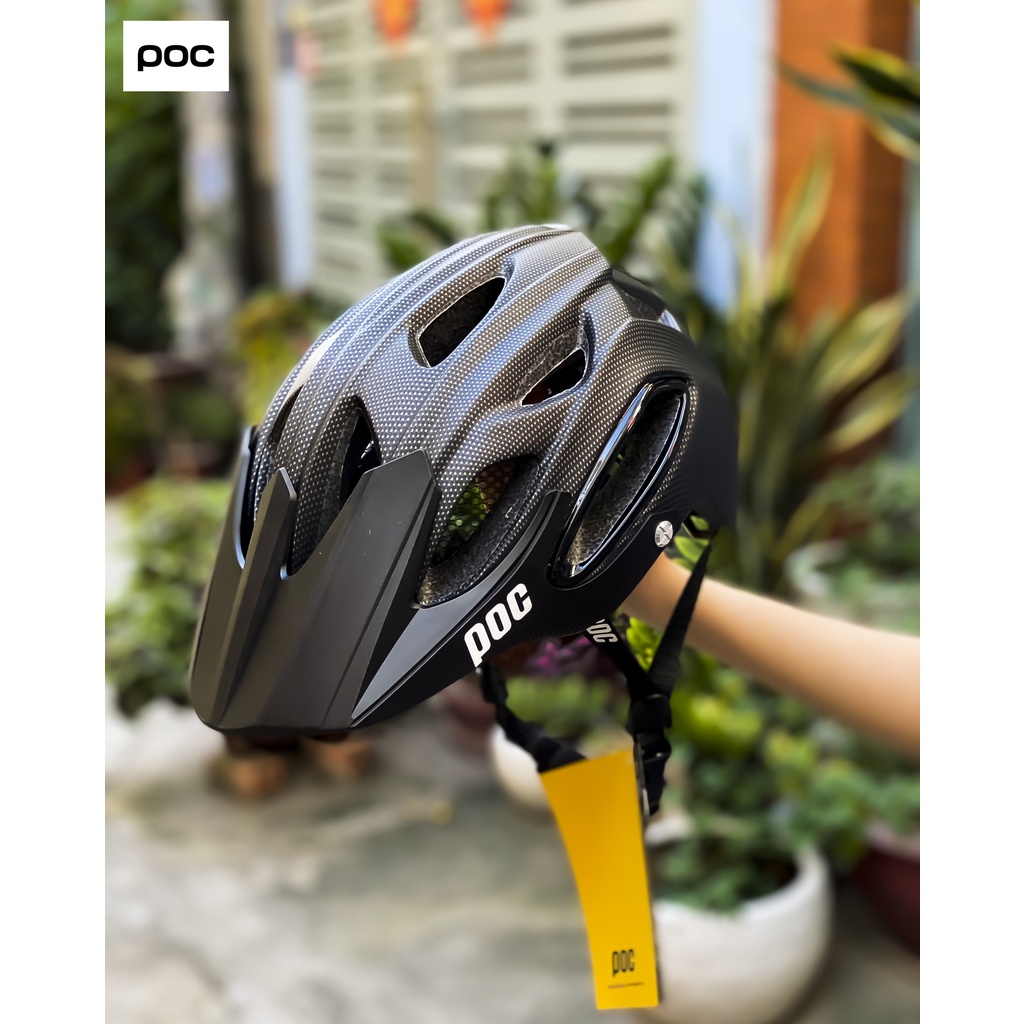 NÓN THỂ THAO XE ĐẠP, XE MÁY POC 07 MÀU XÁM CACBON MINI KÈM TÚI VÀ HỘP