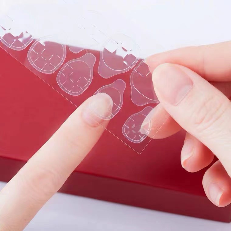 Set 12 Miếng Dán Móng Tay Giả Hai Mặt Siêu Dính Chống Thấm Nước Chất Lượng Cao