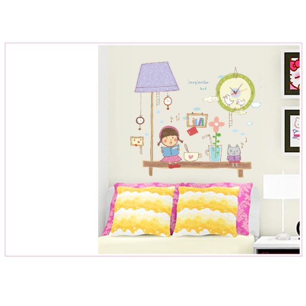 Decal Trang Trí Tường Kèm Đồng Hồ Dán Tường- Bé Đọc Sách tuổi thơ ( Cao Cấp )