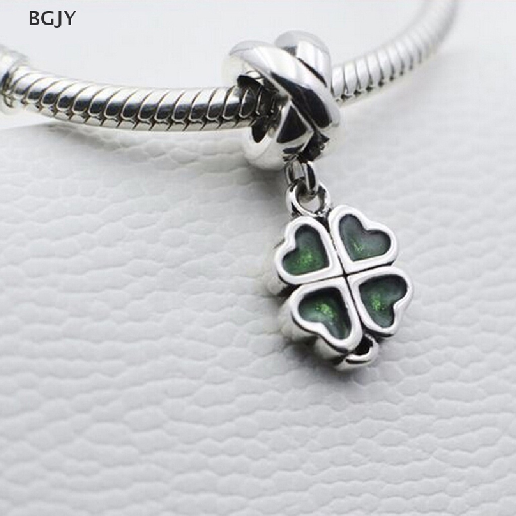 1 Mặt Vòng cổ Hình Cỏ Bốn Lá May Mắn Phong Cách Châu Âu Mới