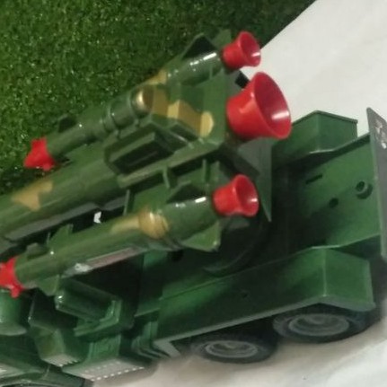Đồ Chơi Xe Chở Tên Lửa, Xe Hỏa Tiễn Quân Sự Cho Bé Loại Lớn Có Trớn