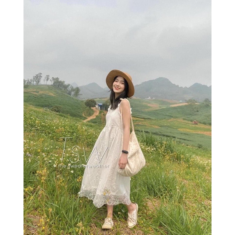 Đầm ren trắng 2 dây
