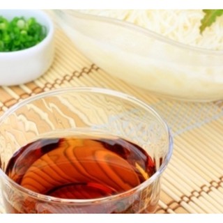 Nước chấm Tsuyu Nhật Bản Topvalu (chai 1L)