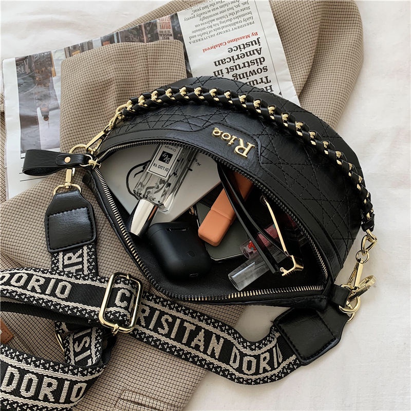 Túi đeo chéo phong cách phương Tây sành điệu cho nữ 2022