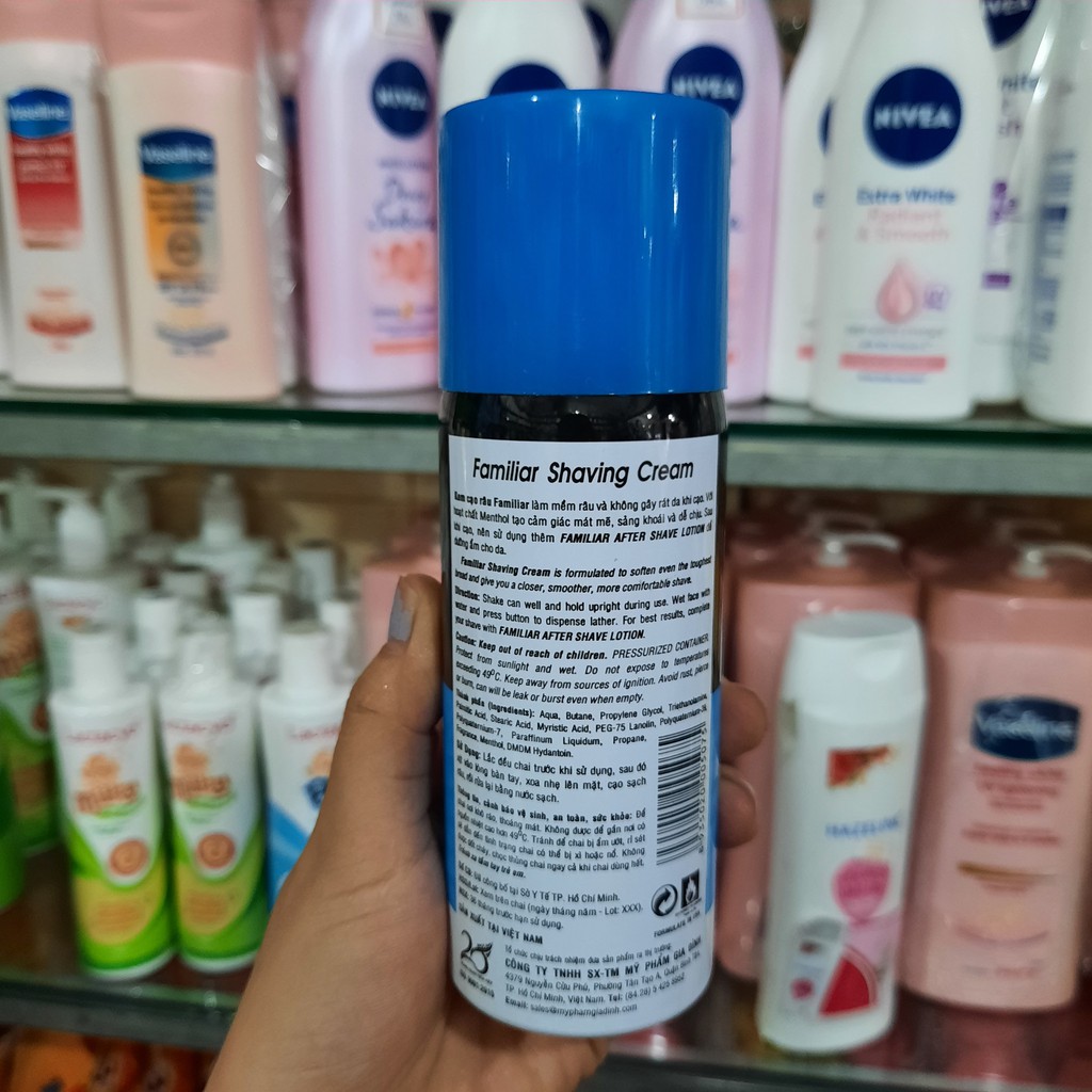 Kem cạo râu Familiar chai 150g