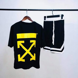 Áo thun offwhite Sơn Tùng