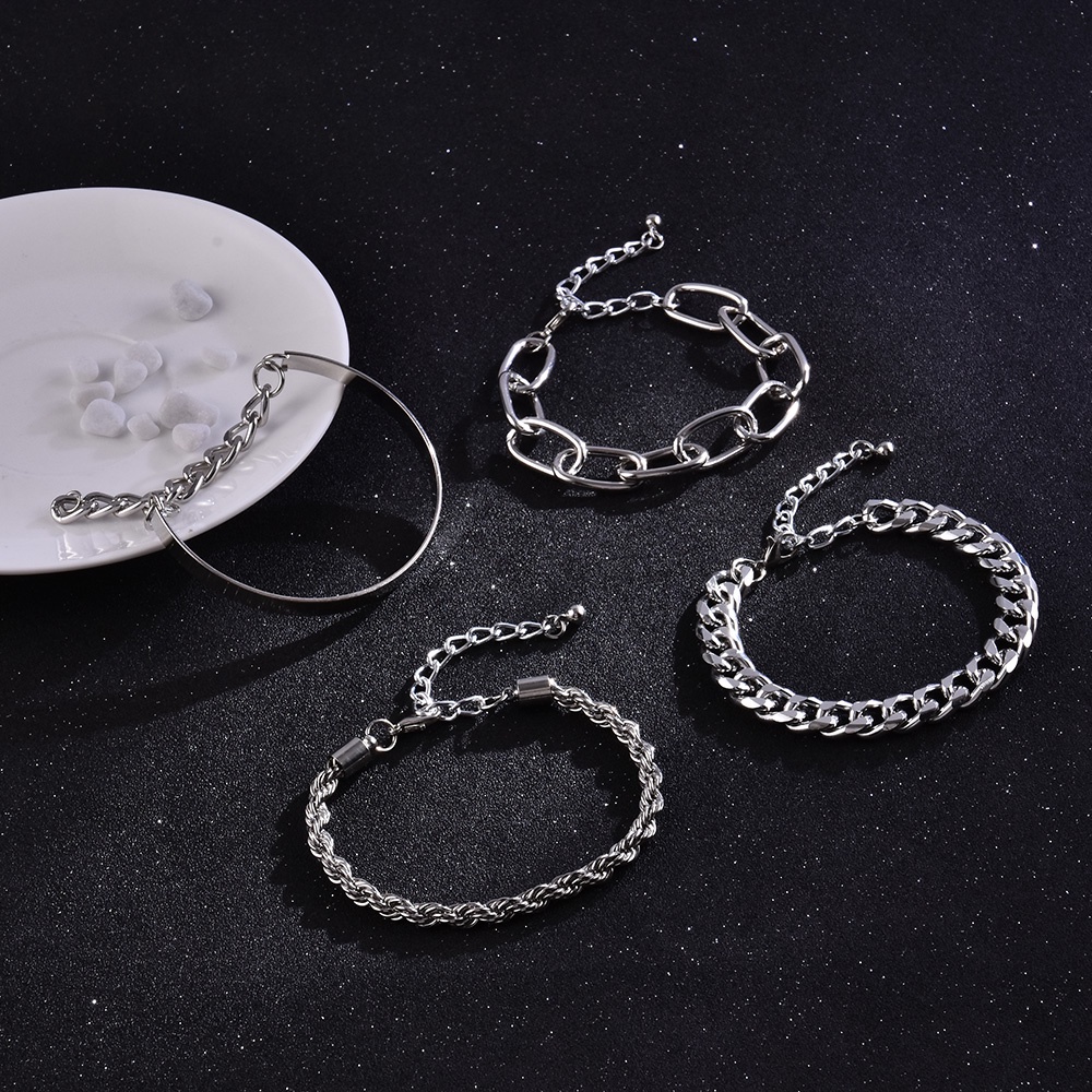 Set 4 Vòng Tay Thời Trang Cá Tính Dành Cho Cả Nam Và Nữ
