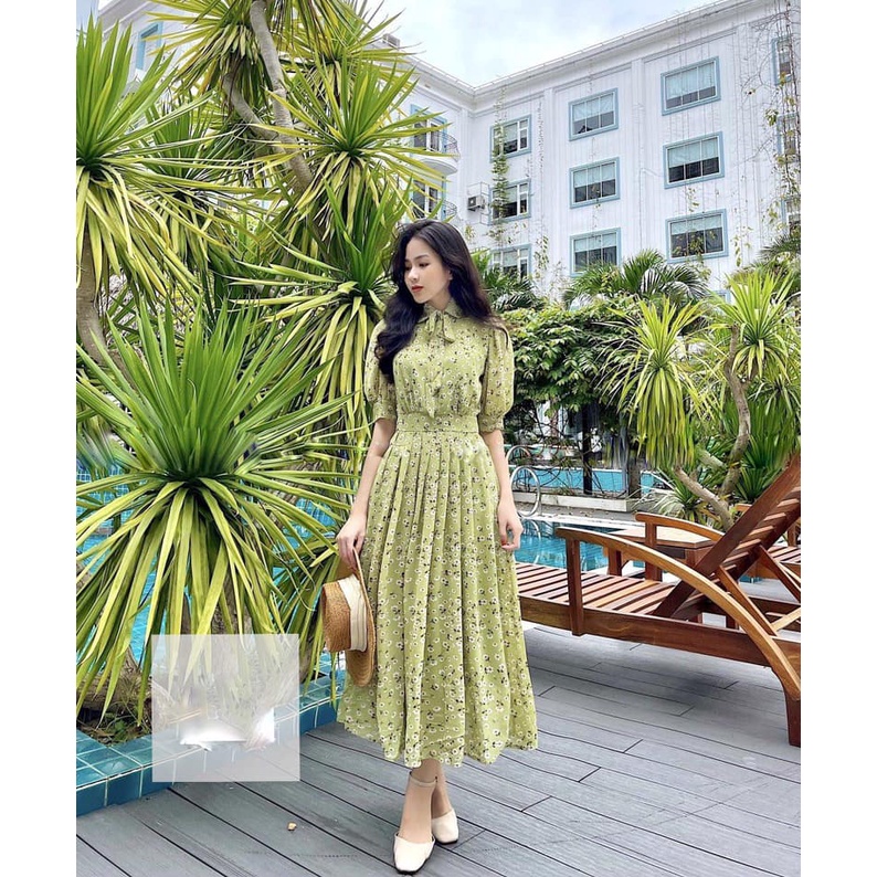 Váy hoa cổ nơ xếp li