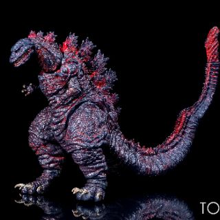 Mô hình NECA Ultimate Shin Godzilla