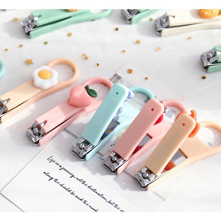 Bấm Cắt Móng Tay Hình Dễ Thương - Có Lỗ Treo Móc Tiện Lợi