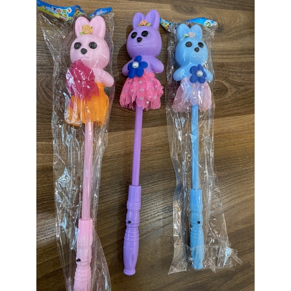 ComBo 2 sp Búp Bê Tô Màu và Gậy Gấu thỏ nhấp nháy nhà e bán kèm combo cho các con có thêm sự lựa chọn ạ 🥰🥰🥰