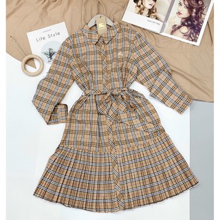 [V942] VÁY KẺ BURBERRY