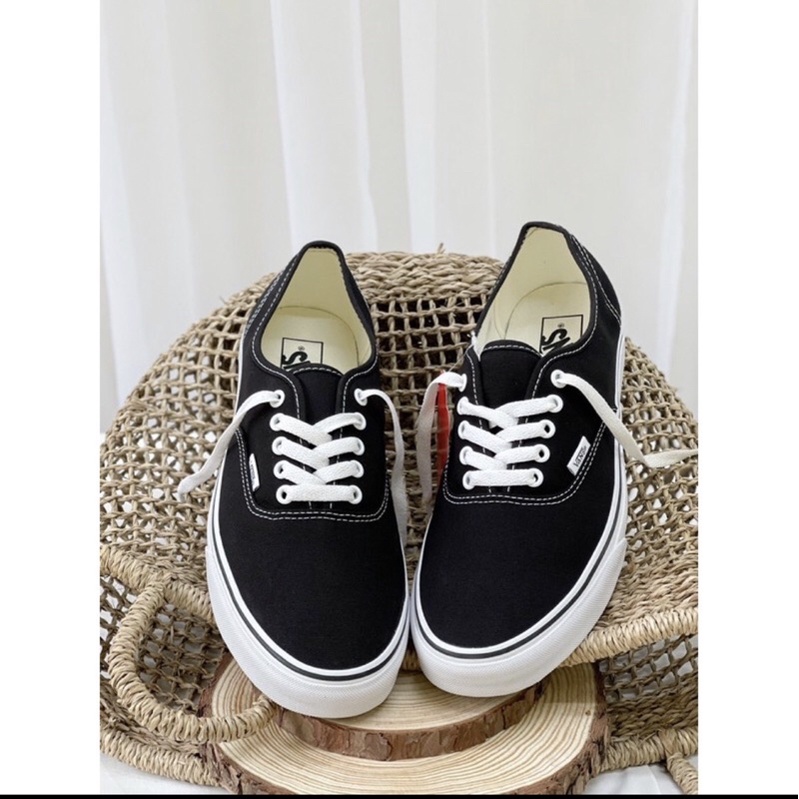 Pass giày Vans size 36.5 ✨