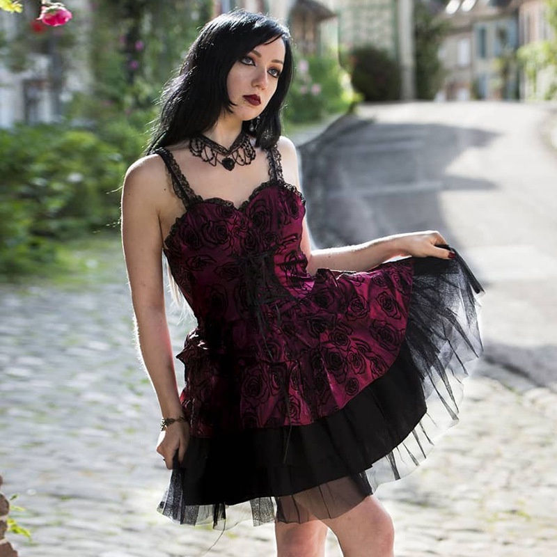 Đầm Gothic Hở Lưng Phối Ren Lưới Thời Trang Dành Cho Nữ