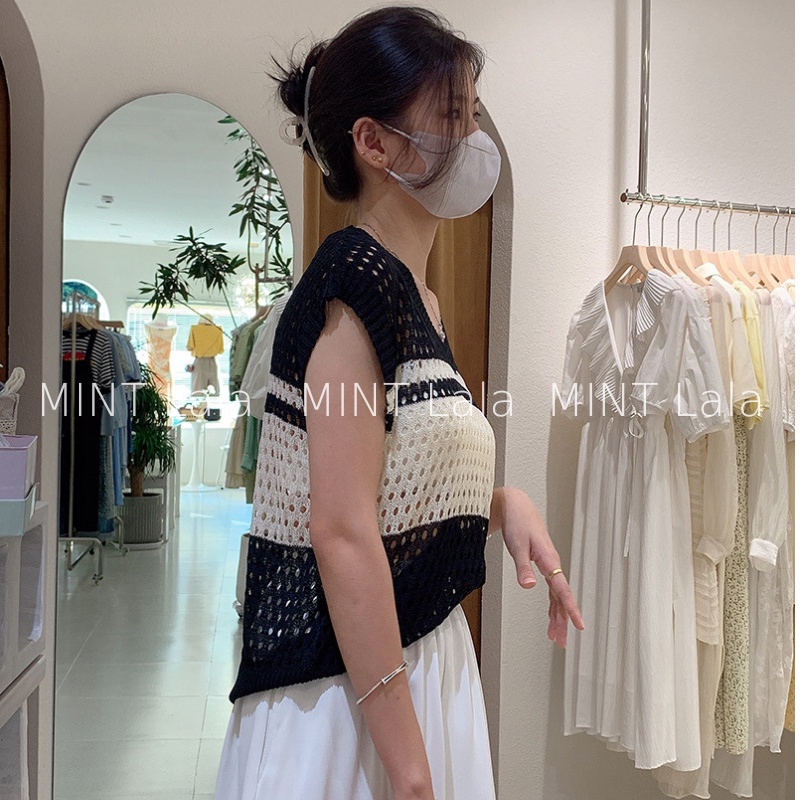 Áo Tank Top Nữ Vải Len Lưới Trẻ Trung Màu Đen Xanh