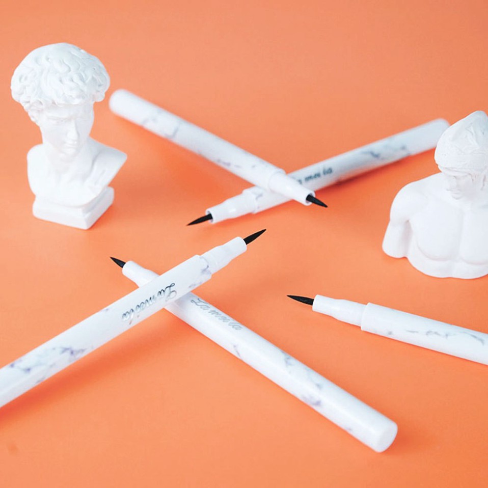 Bút Kẻ Mắt Chống Nước Nhanh Khô Lameila Vỏ Bạc LKMN1 | BigBuy360 - bigbuy360.vn