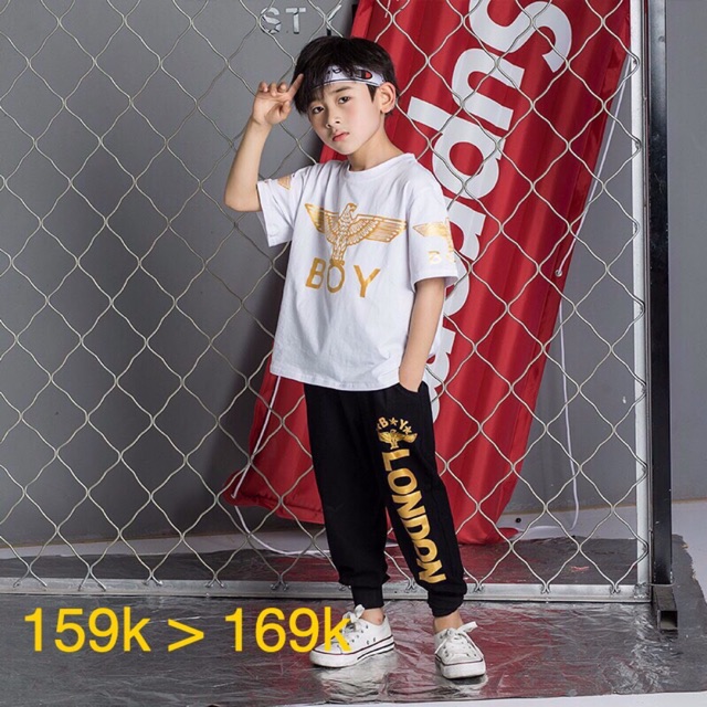 Thể thao boy london