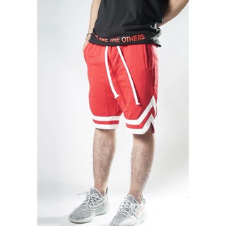 QUẦN DOUBLE V SHORT