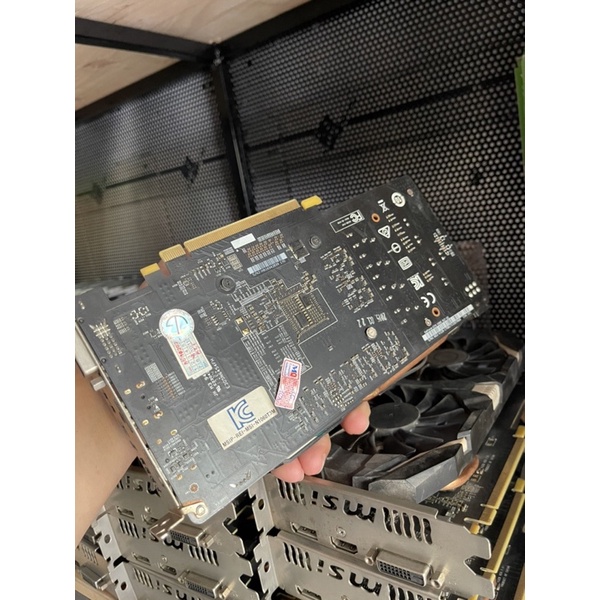 Car màn hình msi GTX 1060/3G