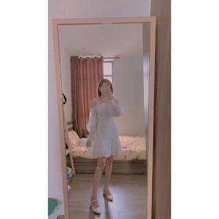 Váy dây trễ vai