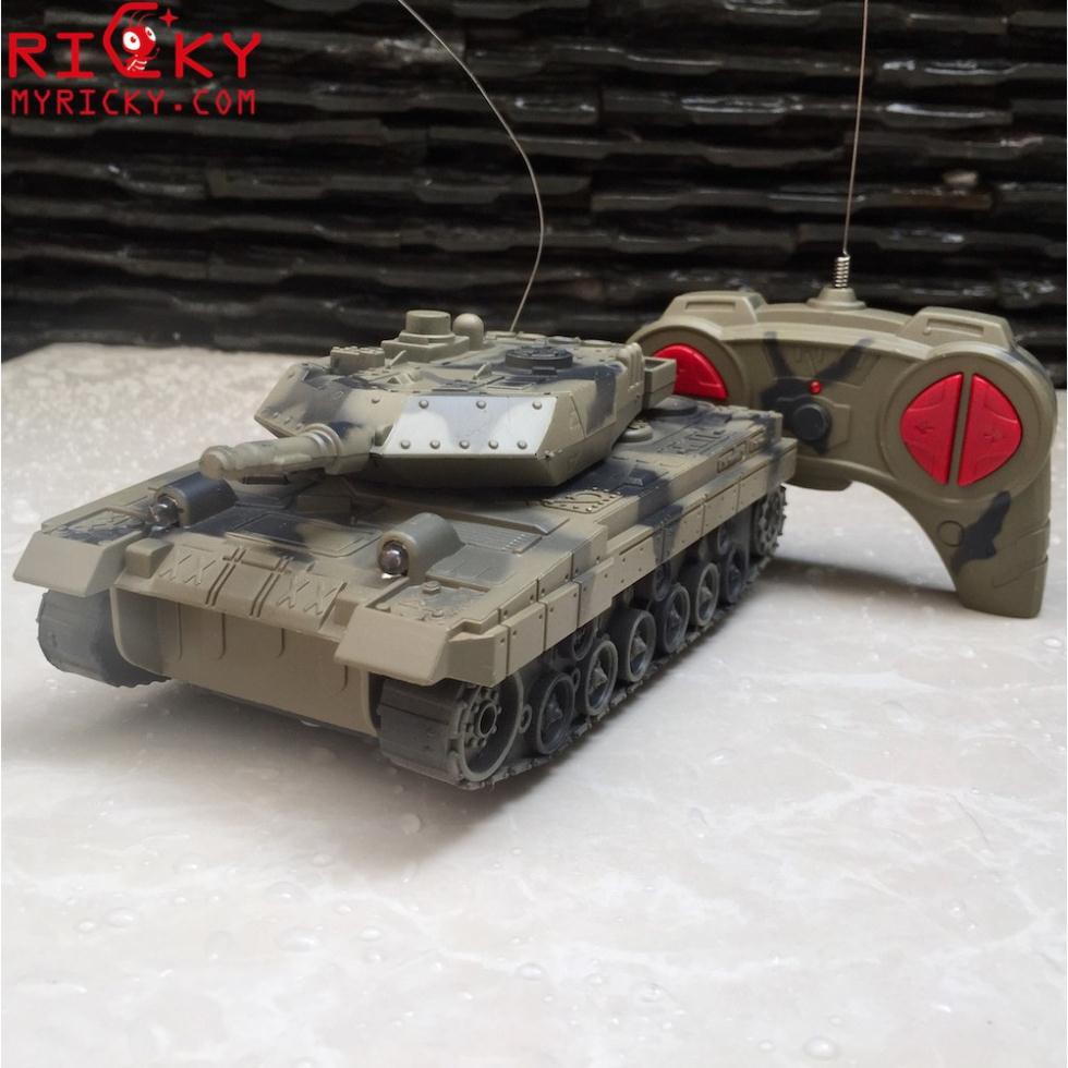 Xe Tank điều khiển mẫu mới 2021
