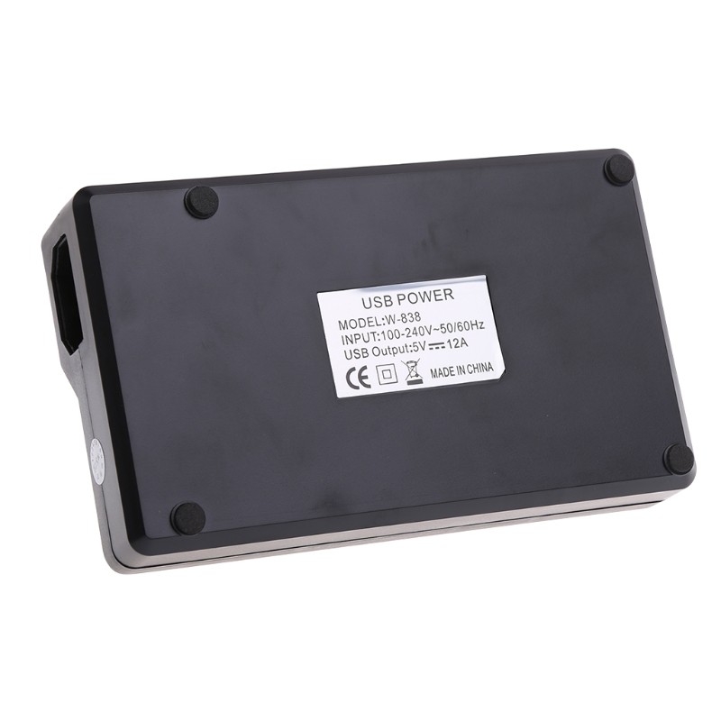 Ổ cắm sạc 10 cổng USB tiện lợi khi đi du lịch
