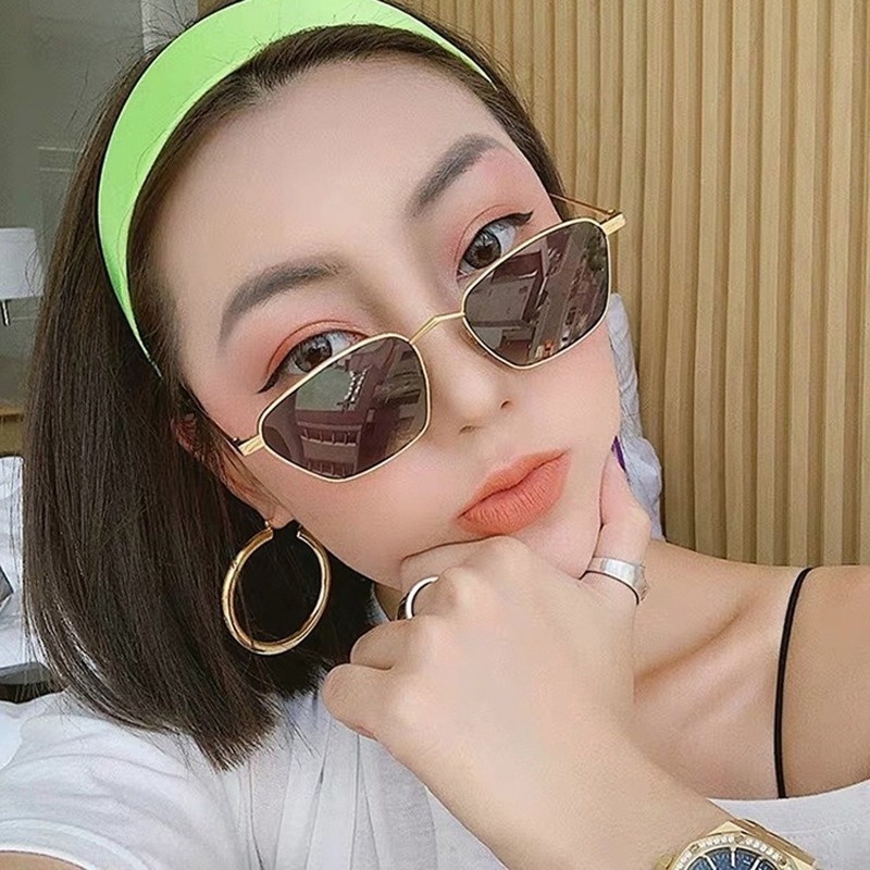 (AIMURUSI) COD Kính Mát Mắt Mèo Gọng Kim Loại Nhỏ Unisex