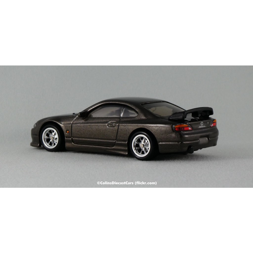 Xe mô hình Hot Wheels 1/64 Fast & Furious FAST TUNERS Nissan Silvia S15