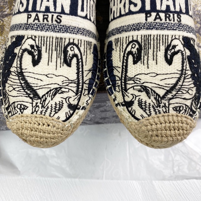 Slipon bản mới thiên nga