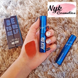 Son kem lì Merzy V6 phiên bản vỏ xanh Classicblue