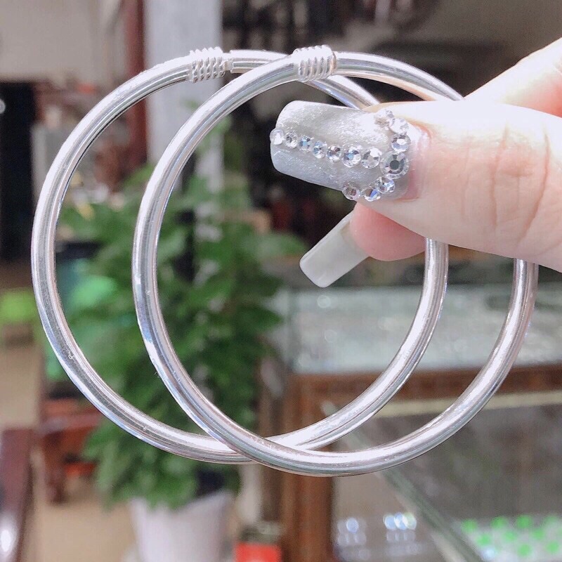 VÒNG TAY TRƠN BẠC TA CÓ SIZE TO NHỎ