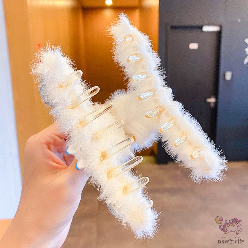 Kẹp tóc phối lông nhung phong cách Hàn Quốc dễ thương xinh xắn dành cho bạn nữ