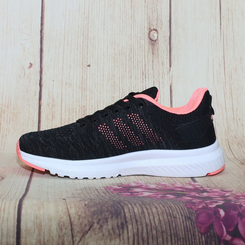 Giày thể thao thời trang nữ đen cam T114 | BigBuy360 - bigbuy360.vn