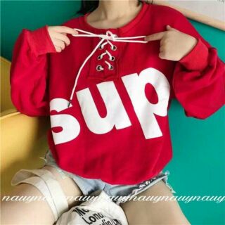 Áo sweater đan dây cách điệu supreme