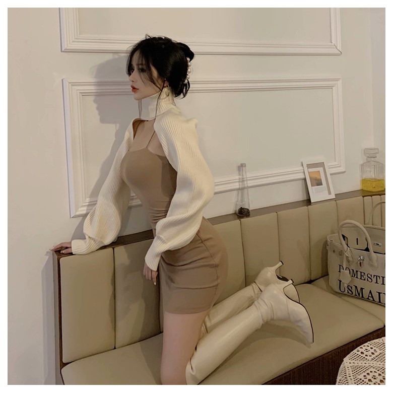 Đầm nữ dáng ôm hai dây kèm áo khoác Emilyshop