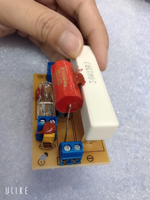 1 cái lọc loa phóng thanh của GHS