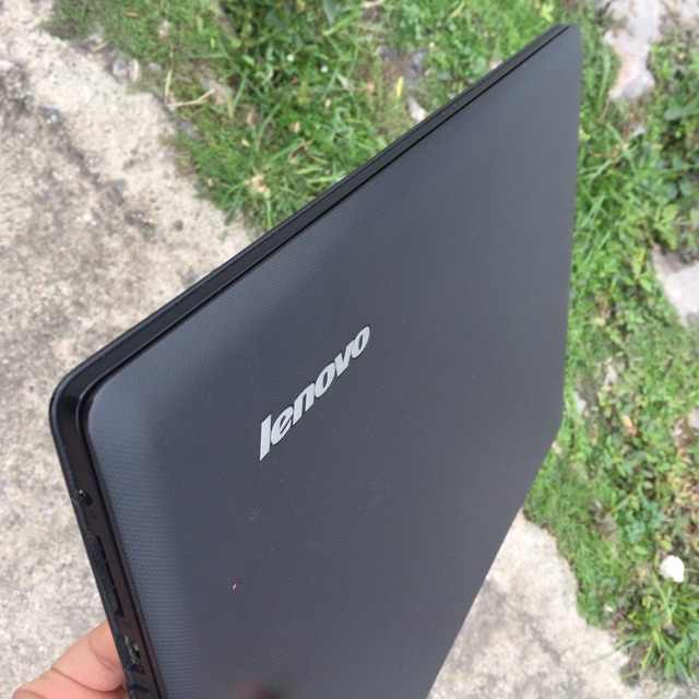 Laptop cũ văn phòng lenovo g40-70 mỏng đẹp