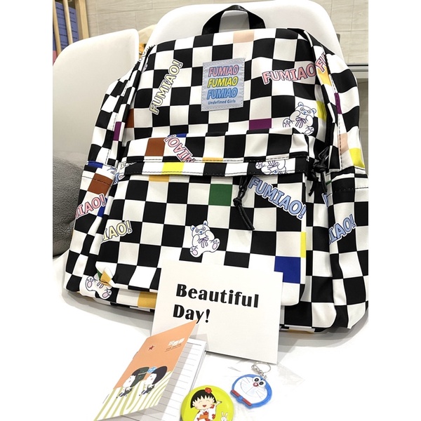 CÓ SẴN BALO HỌC SINH HOẠ TIẾT CARO + PHỤ KIỆN ĐÍNH KÈM