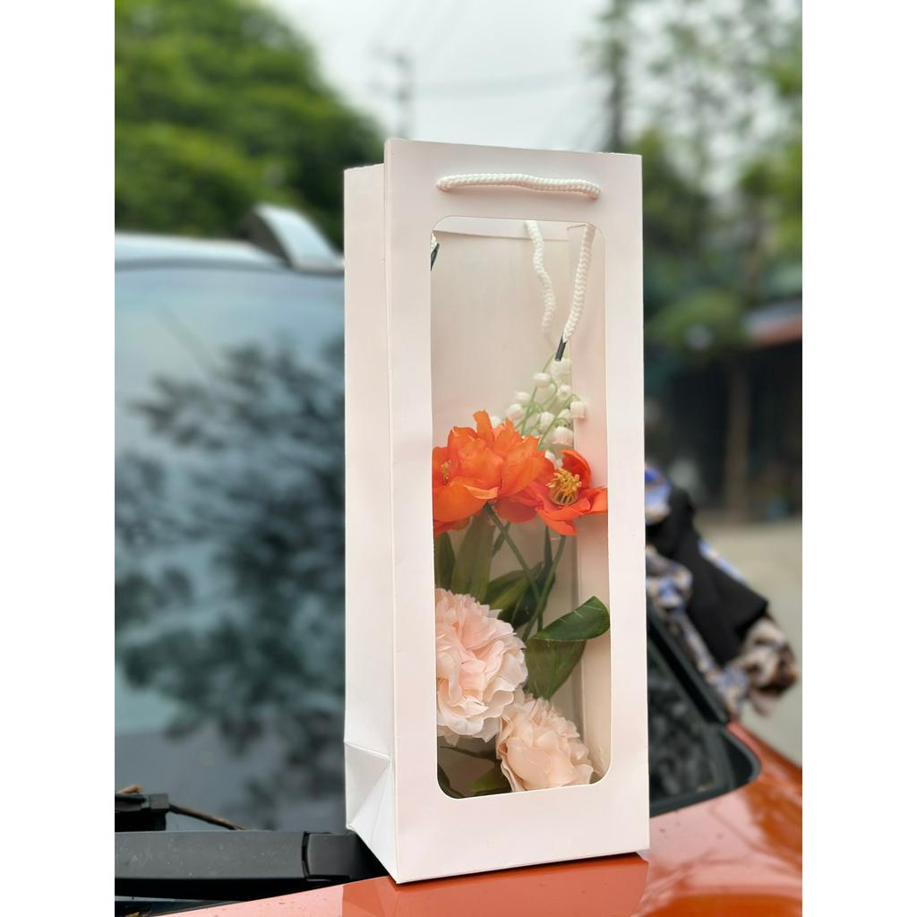 Túi Giấy Đựng Hoa Sáp, Hoa Tươi, Gấu Bông Mặt Kính Trong Suốt Kích Thước 34*13*9 cm