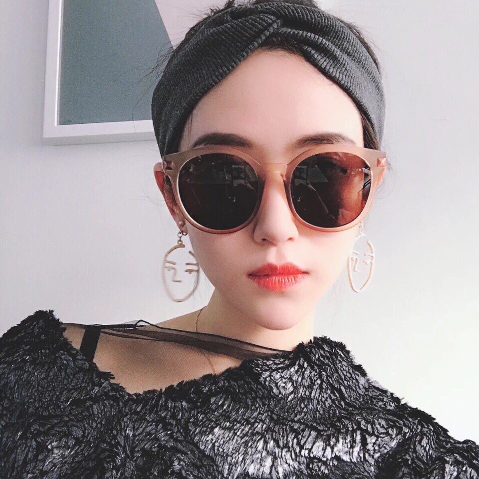 MẮT KÍNH GENTLE V TRÀ GB HOT NHẤT SIÊU PHẨM HOT | BigBuy360 - bigbuy360.vn