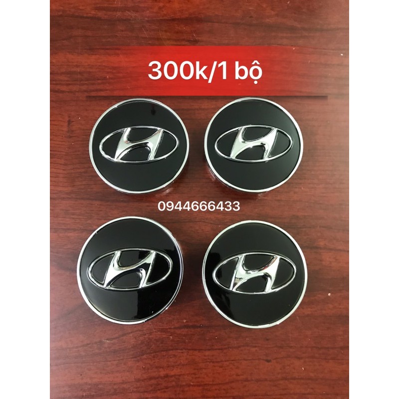 Logo huyndai đen có viền mạ - Logo bánh xe huyndai - ốp la zăng huyndai