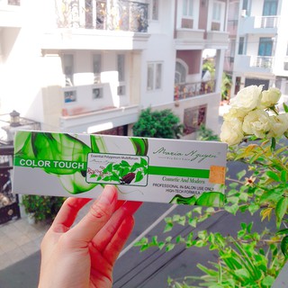Kem nhuộm tóc phủ bạc Hà Thủ Ô Maria Nguyễn