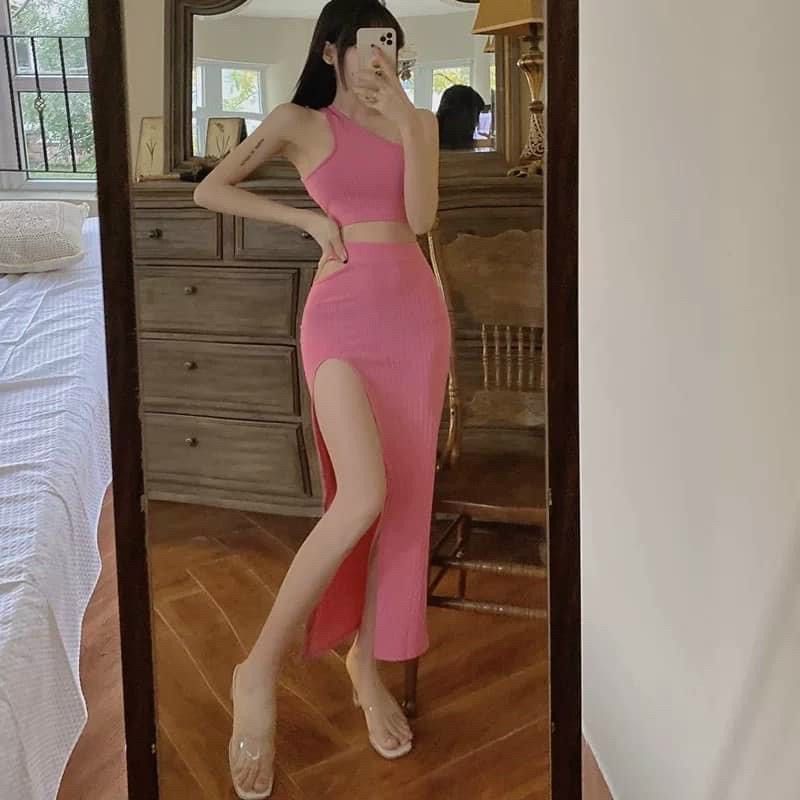 Set Thun Áo Croptop Chéo Dây Cổ Lệch Vai Và Chân Váy Dáng Dài Maxi Xẻ Tà - Form Ôm Body Sexy