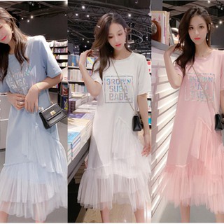 Đầm dạo phố kiểu dáng váy suông hơi xòe ,họa tiết chữ ,cổ tròn ,ngắn tay
