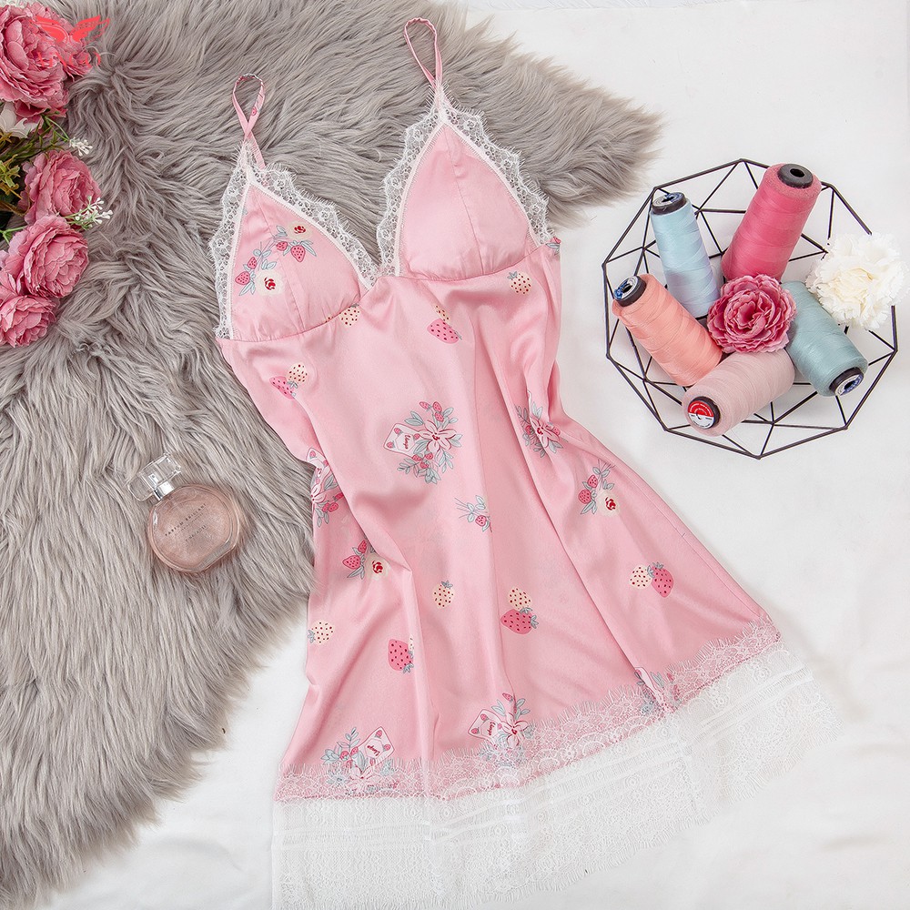 Váy ngủ lụa hai dây gợi cảm phối ren họa tiết dâu hồng thiết kế Vingo N285 VNGO | BigBuy360 - bigbuy360.vn