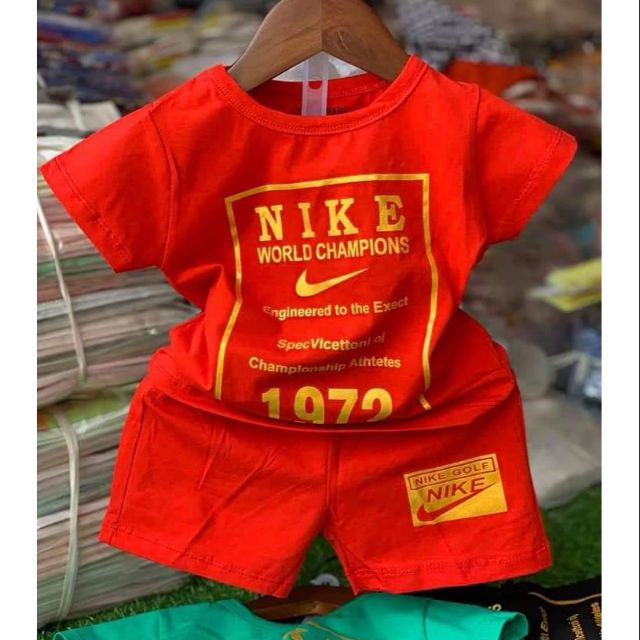 SỈ RI ĐỒ BỘ TRAI