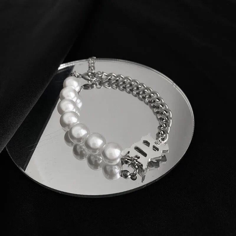 Lắc Tay Nam Thiên Thần Kuu Clothes - Vòng Tay Dây Chuỗi Thép Titan Không Gỉ - Vòng Đeo Tay Pearl Chữ M