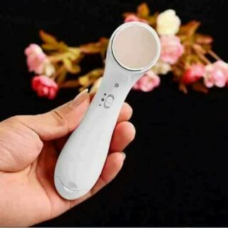 Máy massage mặt ion